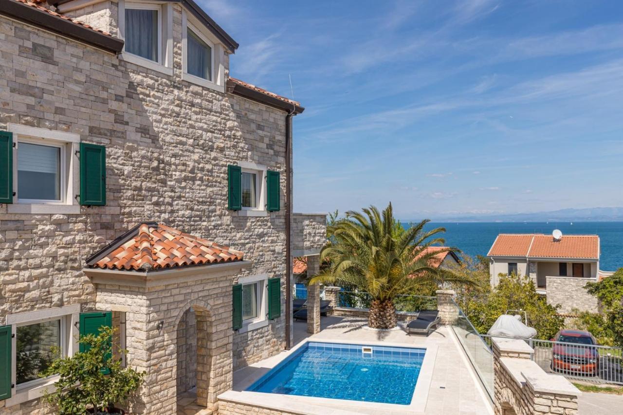 Villa Milena With Pool And Sea View Crveni Vrh Eksteriør billede
