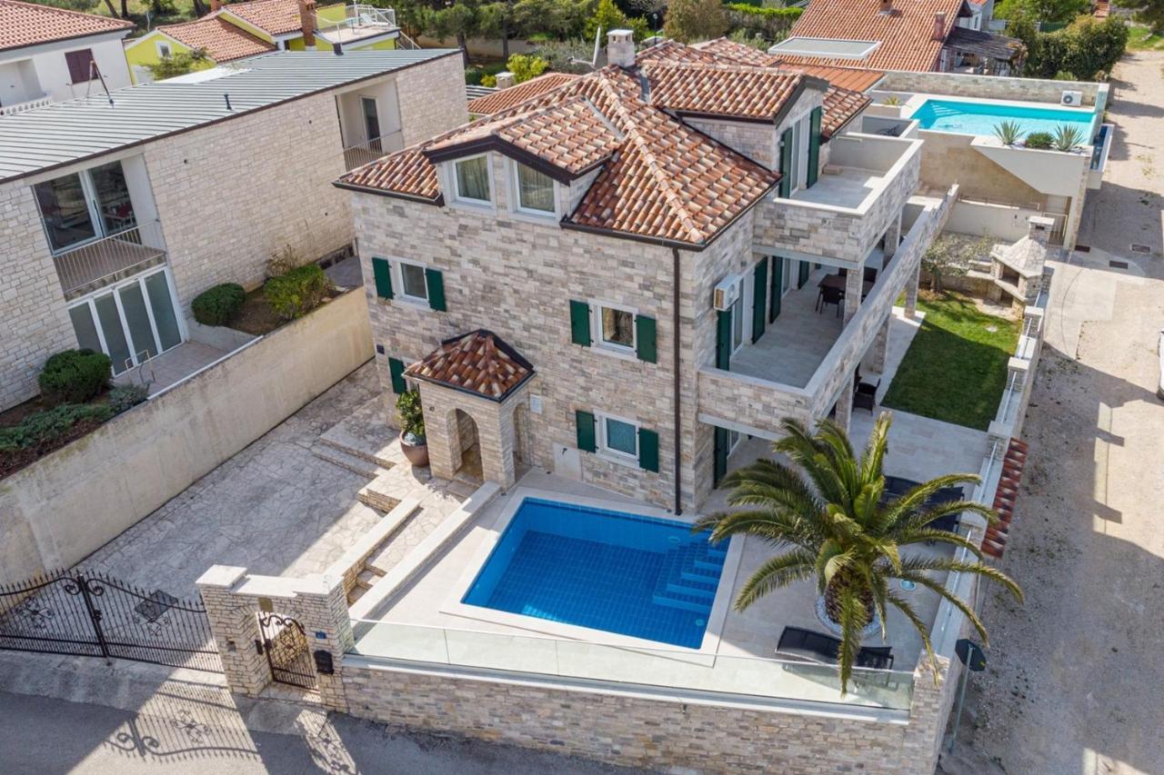 Villa Milena With Pool And Sea View Crveni Vrh Eksteriør billede